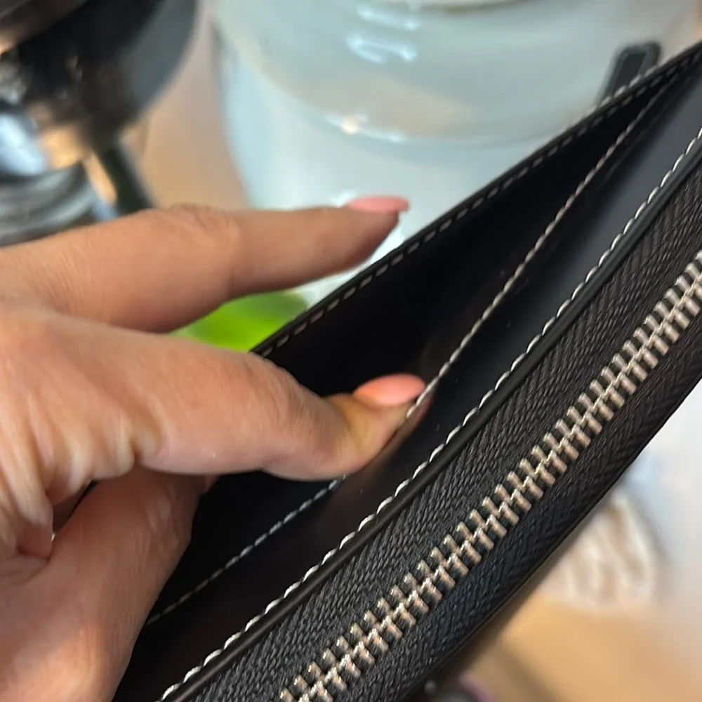 Vacheron Hearts Black Wallet. New with box